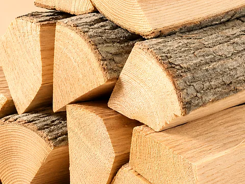 Осиновые поленья для профилактики дымохода